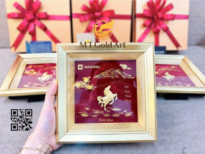 Quà tặng doanh nghiệp thiết kế riêng độc đáo ý nghĩa